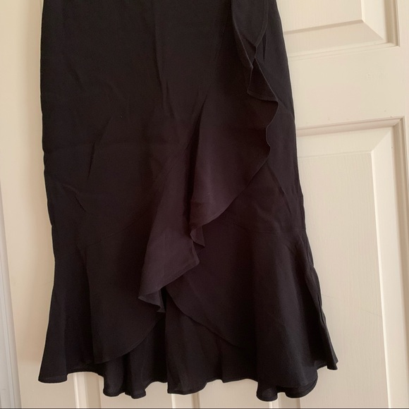 H&M black cute ruffle skirt 2 - Picture 2 of 6